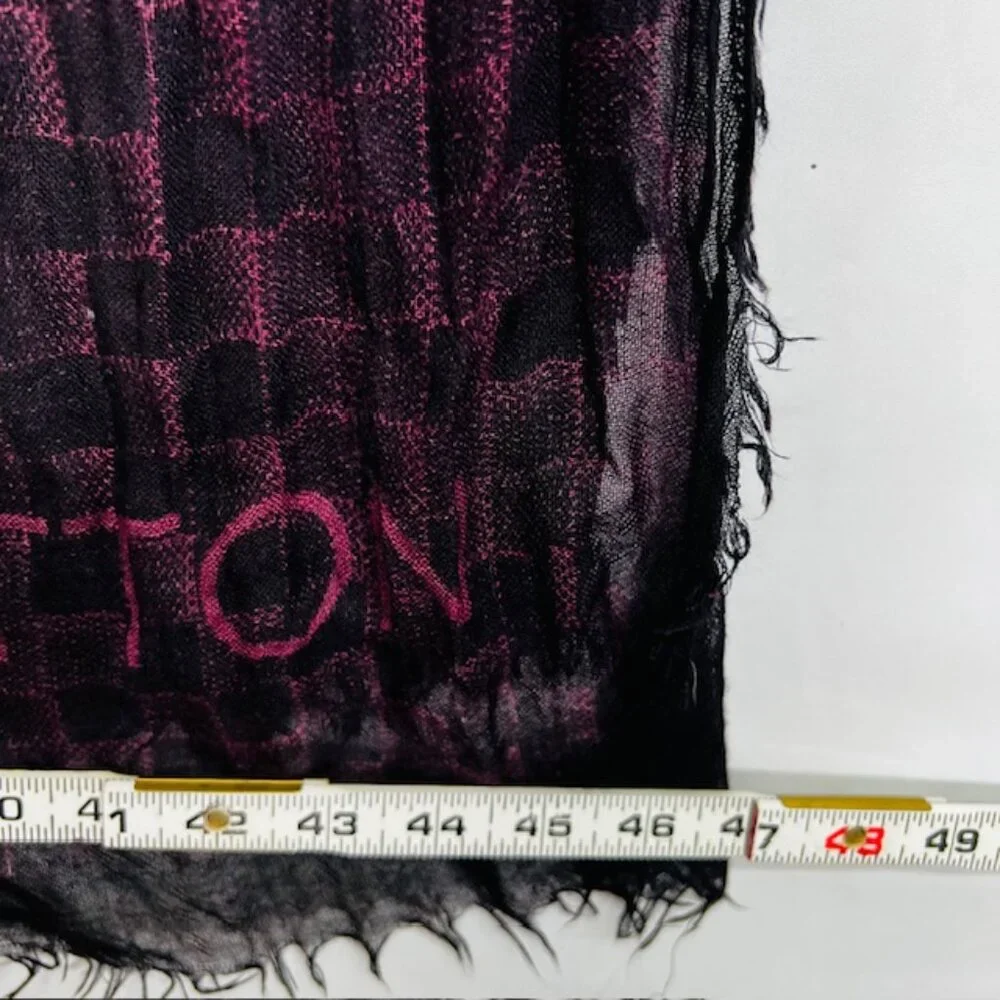 LOUIS VUITTON Etole Fringe Shawl Scarf 70% Cashmere/30% Silk  80